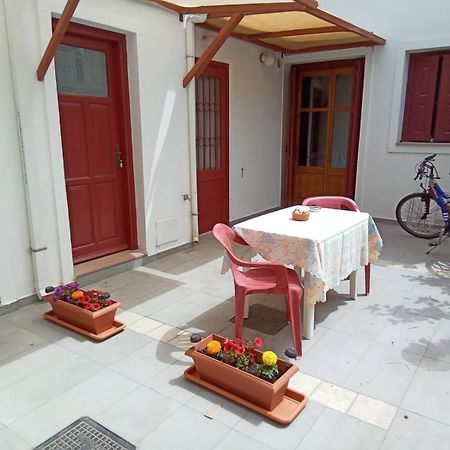 Agapis Apartments Petra  Bagian luar foto