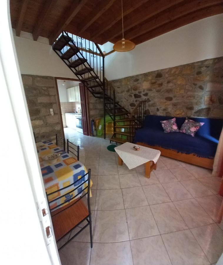 Agapis Apartments Petra  Bagian luar foto